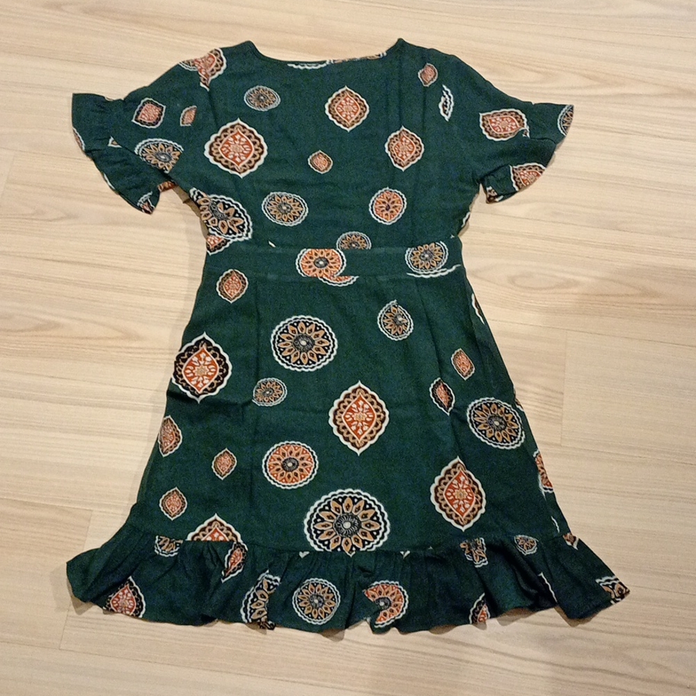 TIGERLILY Matisse Emerald Green Ruffle Wrap Mini Dress - Picture 12 of 16